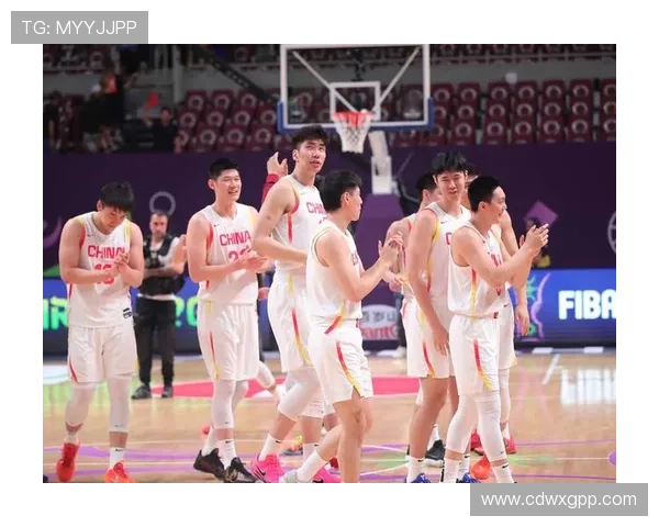 中国男篮击败澳大利亚成功晋级亚锦赛决赛 全队展现顽强拼搏精神