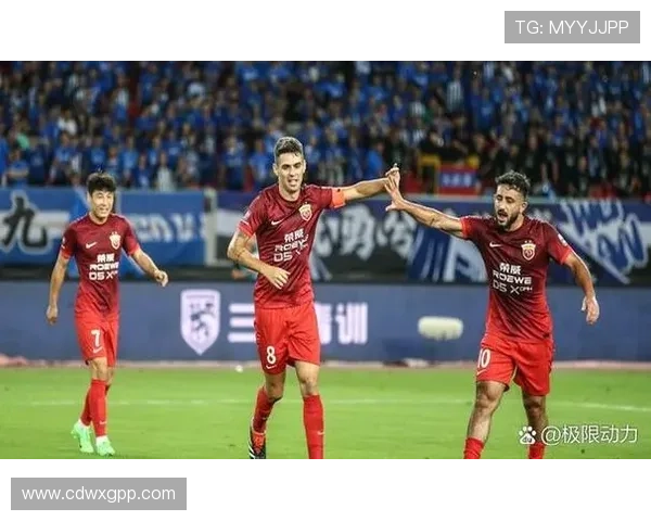 昂热俱乐部逆袭再起球队士气高涨新援加盟助力冲击法甲荣耀