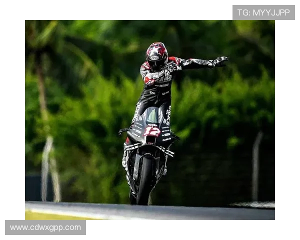 MotoGP赛季回顾 绝对精彩瞬间和冠军之争引发全球关注