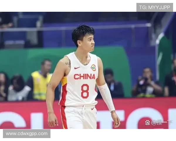 中国男篮备战世界杯 迎来全新阵容 力争突破历史最好成绩