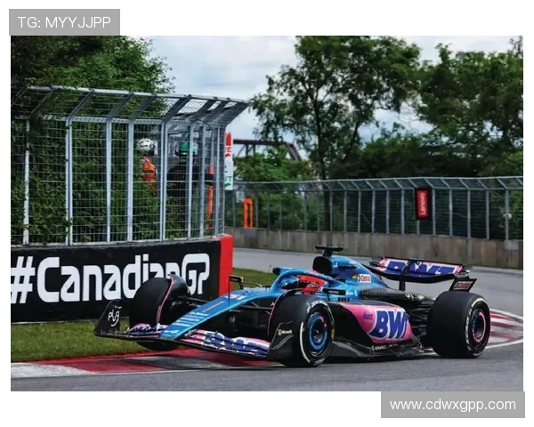 新赛季F1多队发布升级包推动冠军争夺战局全面进入白热化阶段中