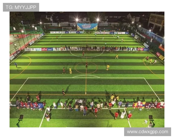 新赛季足球联赛激战正酣豪门调整阵容全力冲击冠军荣耀